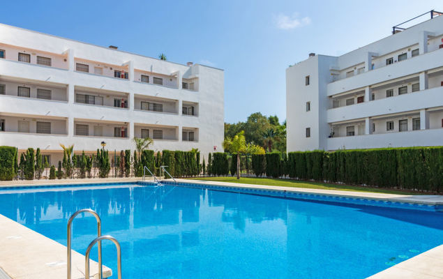 Angel Blanco - Photo 2